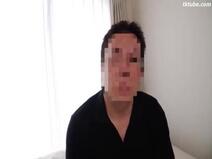 【素人】  [4いつの間にかセックスレス…。40代男性、人生2度目の童貞喪失。5 柏木小夏